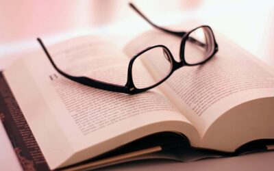 book, glasses, read-4002375.jpg