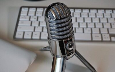 microphone, keyboard, podcast-2469293.jpg